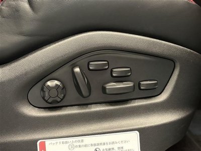 2024 Porsche CAYENNE thumbnail 27