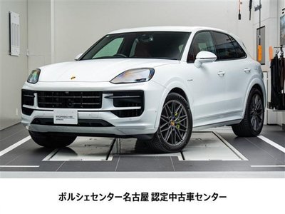 2024 Porsche CAYENNE 照片 2