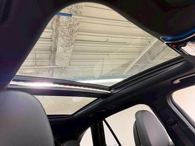 MERCEDES-BENZ GLC - 4