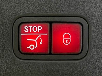 MERCEDES-BENZ GLC - 7