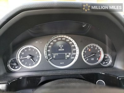 MERCEDES-BENZ E-CLASS - 6