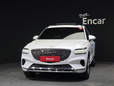 صورة 2 لـ 2022 Genesis GV70