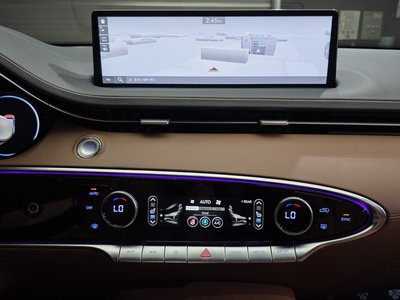 صورة مصغرة 16 لـ 2022 Genesis GV70