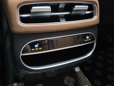 صورة مصغرة 18 لـ 2022 Genesis GV70