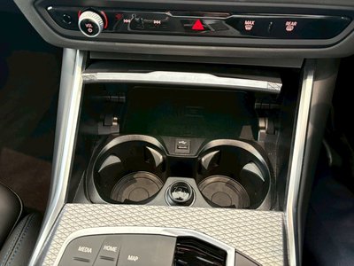 صورة مصغرة 36 لـ 2025 BMW 3 SERIES