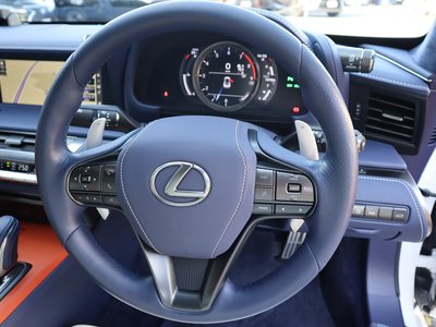 صورة مصغرة 57 لـ 2019 Lexus LC