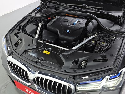 2021 BMW 5 SERIES 照片 7