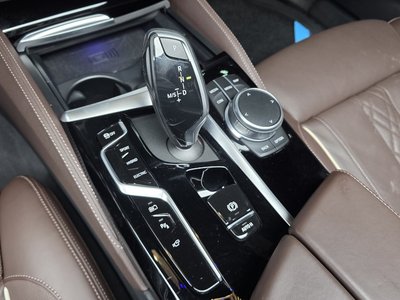 2021 BMW 5 SERIES 缩略图 12