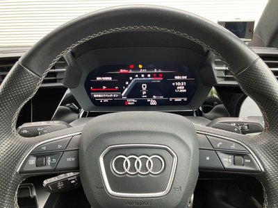 صورة 10 لـ 2022 AUDI S3 SEDAN