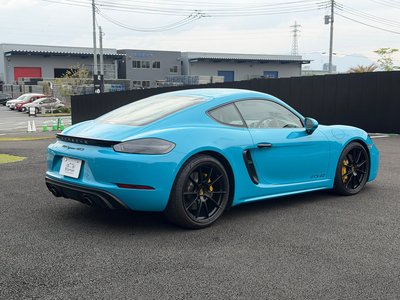 PORSCHE 718 - 9