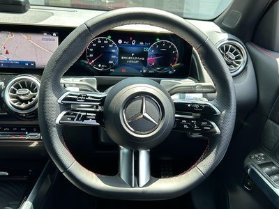 2025 Mercedes-BENZ GLB 缩略图 23