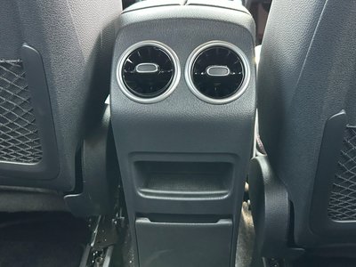 2025 Mercedes-BENZ GLB 缩略图 19