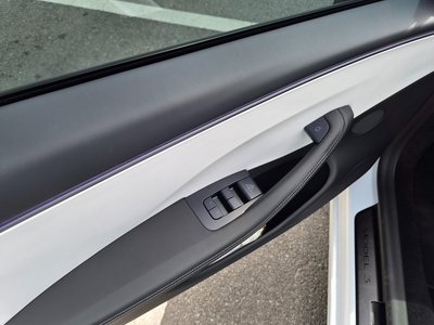 صورة 9 لـ 2026 Tesla MODEL 3