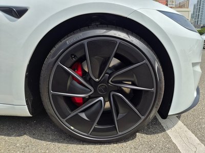 صورة مصغرة 18 لـ 2026 Tesla MODEL 3
