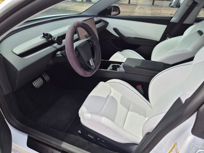صورة 8 لـ 2026 Tesla MODEL 3