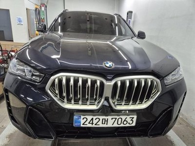 صورة 1 لـ 2025 BMW X6