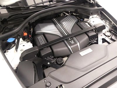 ROLLS-ROYCE CULLINAN - 6