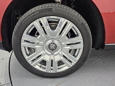 ROLLS-ROYCE CULLINAN - 6