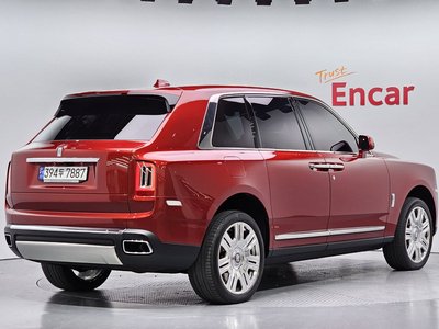ROLLS-ROYCE CULLINAN - 3