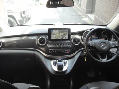 MERCEDES-BENZ V-CLASS - 10