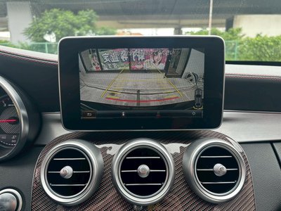 صورة مصغرة 46 لـ 2015 Mercedes-BENZ C-CLASS AMG