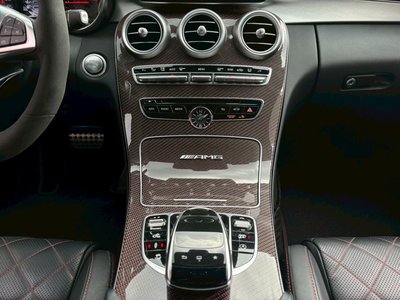 صورة مصغرة 35 لـ 2015 Mercedes-BENZ C-CLASS AMG
