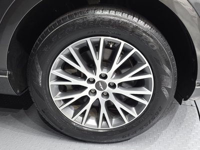 GENESIS GV80 - 8