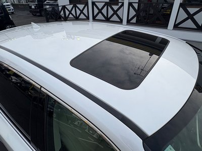 صورة 9 لـ 2021 Lexus RX
