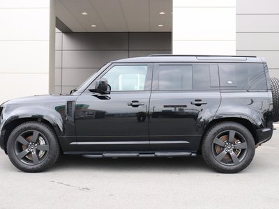 LAND ROVER DEFENDER - 8