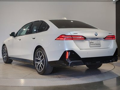 BMW 5 SERIES - 7
