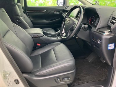 TOYOTA ALPHARD - 5