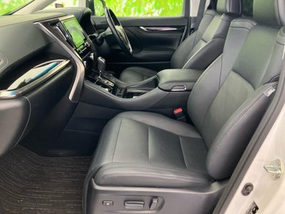 TOYOTA ALPHARD - 6