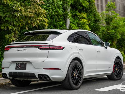 PORSCHE CAYENNE - 2