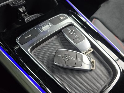 MERCEDES-BENZ GLA - 9