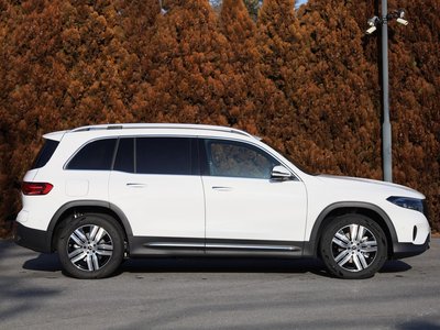 MERCEDES-BENZ EQB - 9