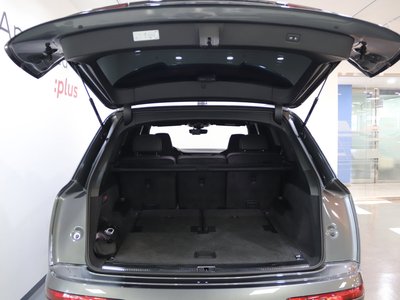 2025 AUDI Q7 缩略图 11