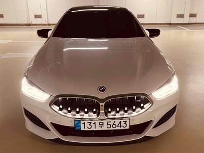 BMW 8 SERIES - 2