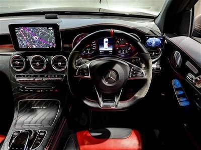 MERCEDES-BENZ GLC - 7