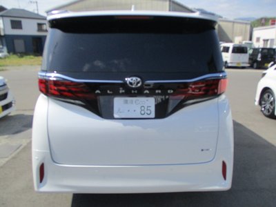 TOYOTA ALPHARD - 7