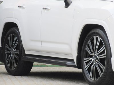 LEXUS LX - 10