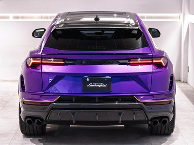 صورة 10 لـ 2025 Lamborghini URUS