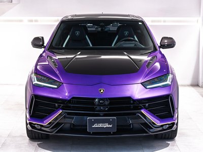 صورة 4 لـ 2025 Lamborghini URUS