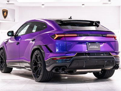 صورة 7 لـ 2025 Lamborghini URUS