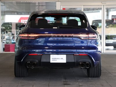 PORSCHE MACAN - 6