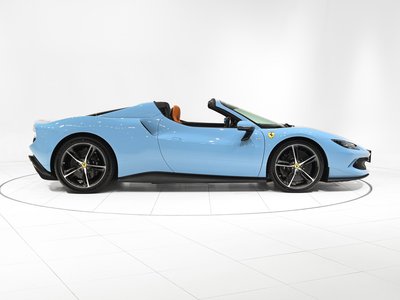 صورة مصغرة 32 لـ 2025 Ferrari 296 GTS