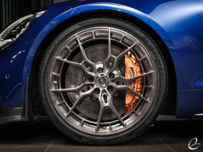 MERCEDES-BENZ GT AMG - 6