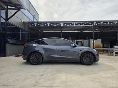 صورة 2 لـ 2022 Tesla MODEL Y