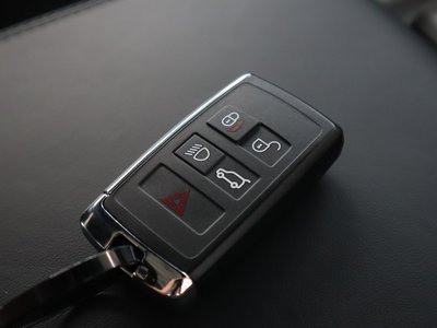 2025 LAND Rover DEFENDER thumbnail 79