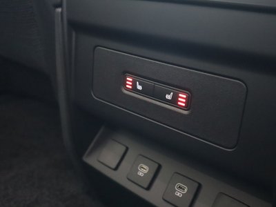 2025 LAND Rover DEFENDER thumbnail 69