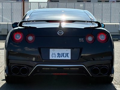 NISSAN GT-R BLACK EDITION - 4